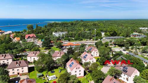 Klimatyczne mieszkanie z oddzielną kuchnią w Helu