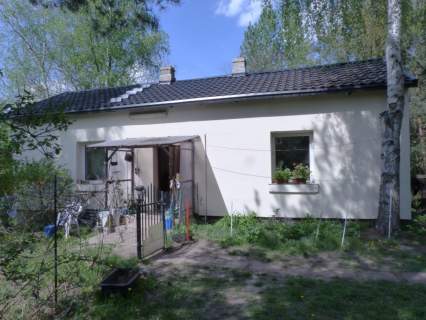 Siedlisko , Dwa domy 40 km od Warszawy