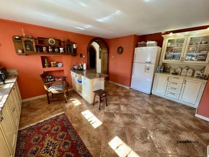 Przestronny dom 360 m z ogrodem   Piękny ogród