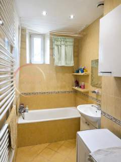 4pokoi,120m2,balkon,do wprowazeniaBlok cegła Leśne