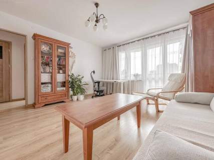 os. Piastów, przestronne, osobna kuchnia, duży balkon