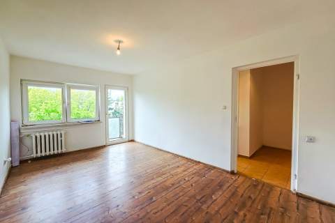 Kawalerka na Bałutach z balkonem i windą