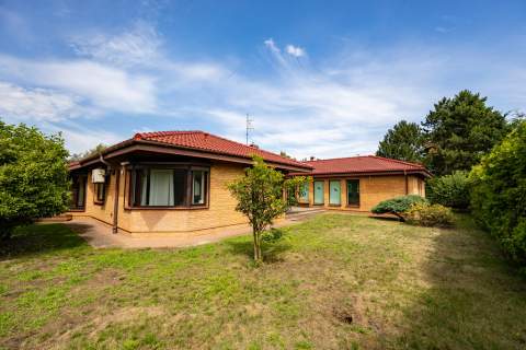 Ponadczasowa rezydencja Mierzyn Basen I 335 m2