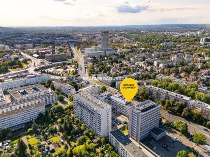 3 pokoje Loggia Świetna lokalizacja