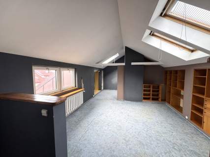 102,6 m 4 pokoje 2 poziomy Gocław balkon