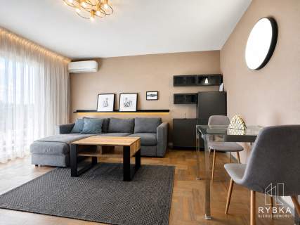 Mieszkanie 3-pokojowe 53,45m balkon