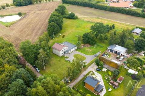 DOM 382 m2 Z DUŻĄ DZIAŁKĄ 1,04ha, TYLKO 3 KM OD MORZA