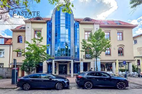 Lokal medyczny w Krzywym Domku, Sopot, 210,82 m