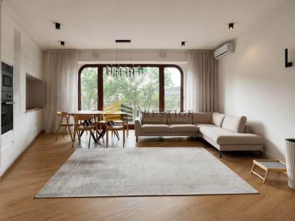 Apartament przy Łazienkach Królewskich