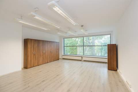 Nowoczesne biuro w Wiślane Ogrody 40 stanowisk Patio