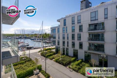 Apartament z widokiem na zatokę, Yacht Park