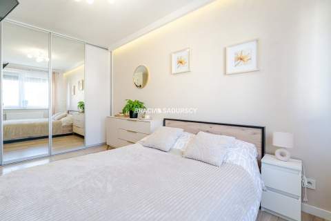 3 pok wysoki standard duży balkon ul. Kantarowicka