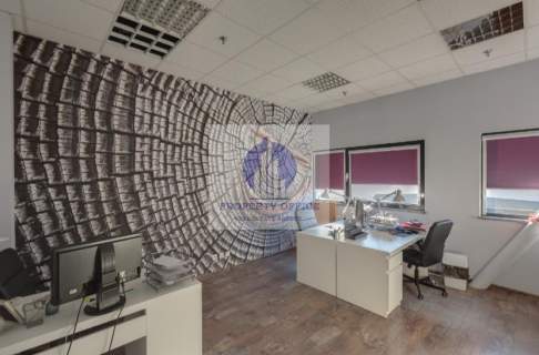 Włochy lokal biurowy 450m2 do wynajęcia