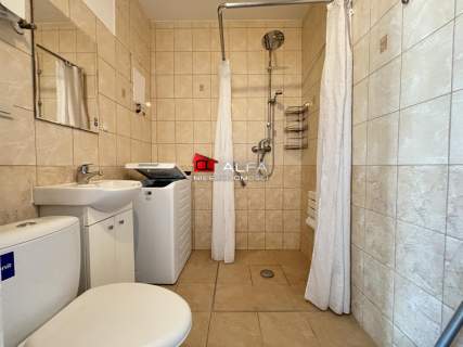 Do wynajęcia duża kawalerka z balkonem 