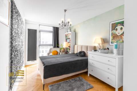 Nowoczesny apartament z antresolą, Nałęczowska