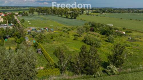 Nowotna Gmina Stegna działka o pow. 589m2