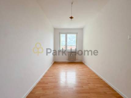 4 pokojowe mieszkanie z balkonem 