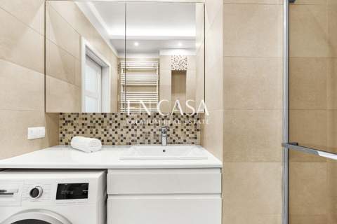 Komfortowy apartament tuż przy parku Wola