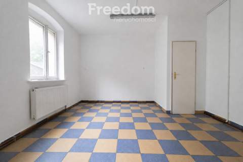 Atrakcyjny lokal użytkowy 53,60 m z witryną