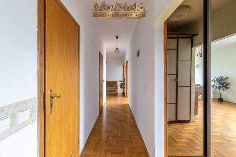 Przestronny lokal z 30m tarasem na wynajem Mokotów