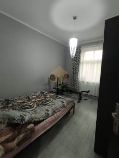 3 pokoje-79,80-3 piętro-balkon- po remoncie