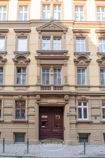 Przestronne mieszkanie w odrestaurowanej kamienicy