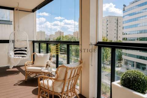 Apartament 47 m Metro Wierzbno Klimatyzacja