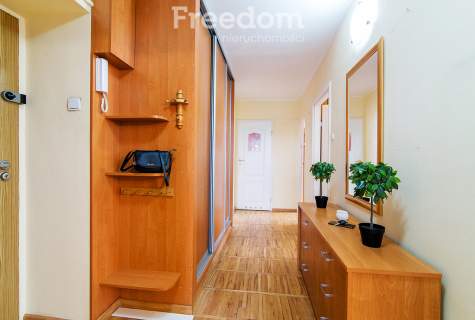 3 pokoje ul. Batuty, Mokotów, metro Służew, balkon
