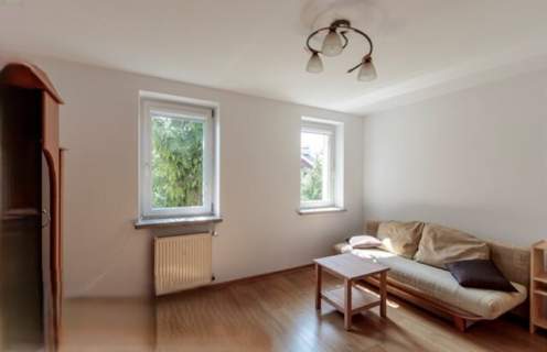 Jasna kawalerka pet friendly, Złocieniowa 29