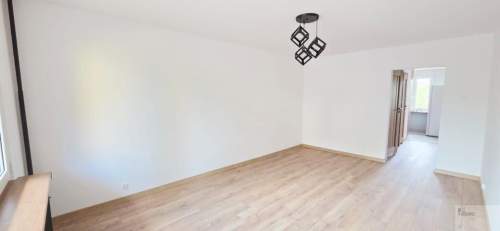 3-pok po generalnym remoncie 60 m2 Os. Witosa Balkon