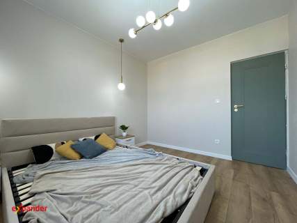 Nowoczesne 3 pok. 5. piętro Balkon Siłownia w budynku.