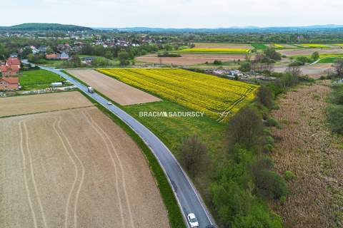 30 ar działek budowlanych, gm. Czernichów