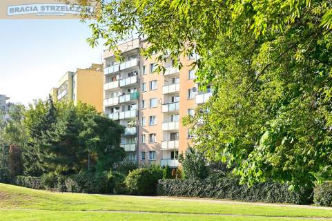 Polecam Dwa pokoje, balkon, zielono i spokojnie