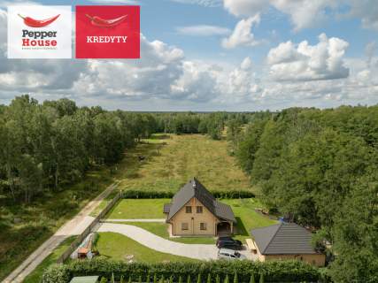Wyjątkowy dom z bali cicho i zielono