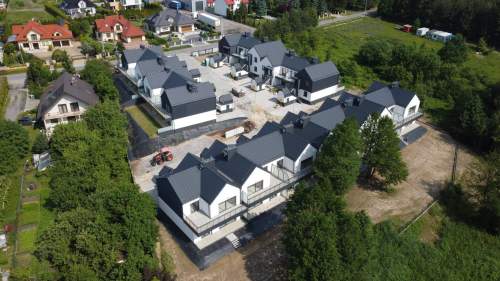 Nowe kameralne osiedle , 6 km od centrum miasta