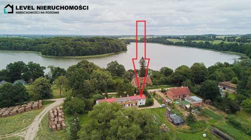 Dom nad jeziorem