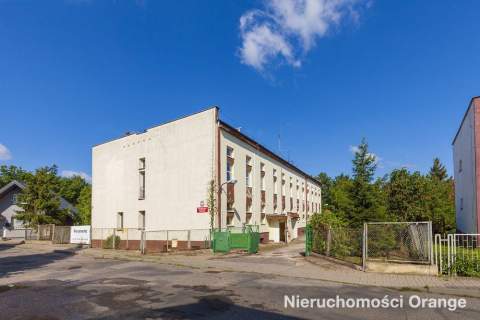 Nieruchomość na cele biurowo-usługowe, mieszkalne