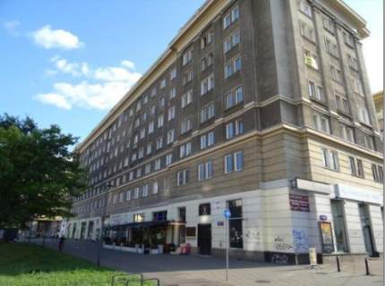 Lokal handlowo-gastronomiczny na sprzedaż