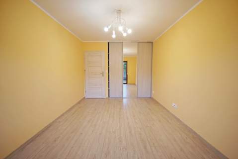 Przestronne, rozkładowe 3 pok. z ogródkiem na Gaju / od 1.09
