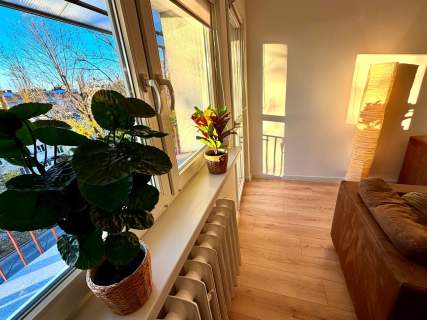Hipoteczna-przestronne dwa pokoje, balkon, parking