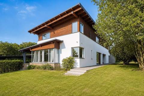 Imponująca nieruchomość o unikalnej architekturze