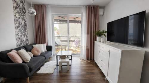 Mieszkanie 75m2 3 pokoje balkon klimatyzacja winda Brzeg,Jana...