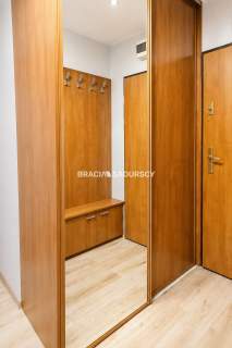 2 pokoje, balkon, miejsce postojowe, piwnica