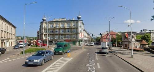 Przemyśl, lokal użytkowy z wejściem z chodnika