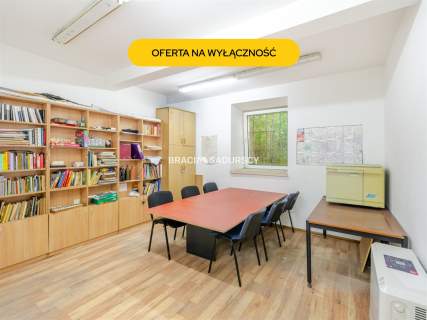 lokal 76m2, Kremerowska przy Karmelickiej