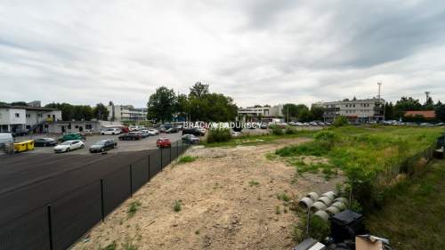 Lokal przy placu Bieńczyckim, Kraków Bieńczyce