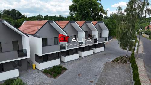 Dom w zabudowie szeregowej- Świdnica