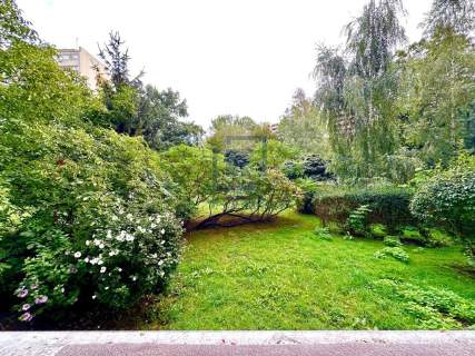 2 pokoje Osobna kuchnia Balkon Piwnica