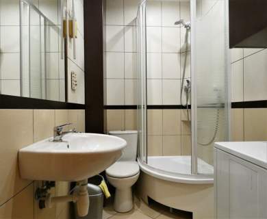 2 pokoje z balkonem przy Manufakturze,Kasprzaka 20