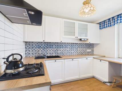 2 pokoje 53 m , balkon, Barwinek Kielce